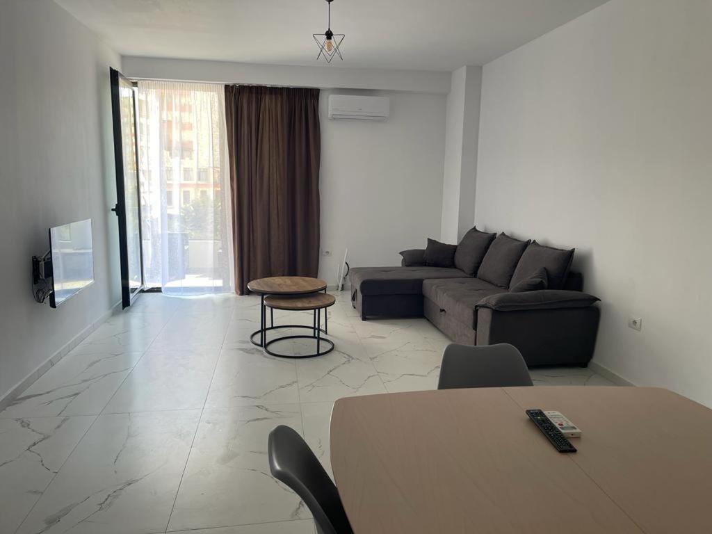 Sunrose Residences Sarandë Exteriér fotografie