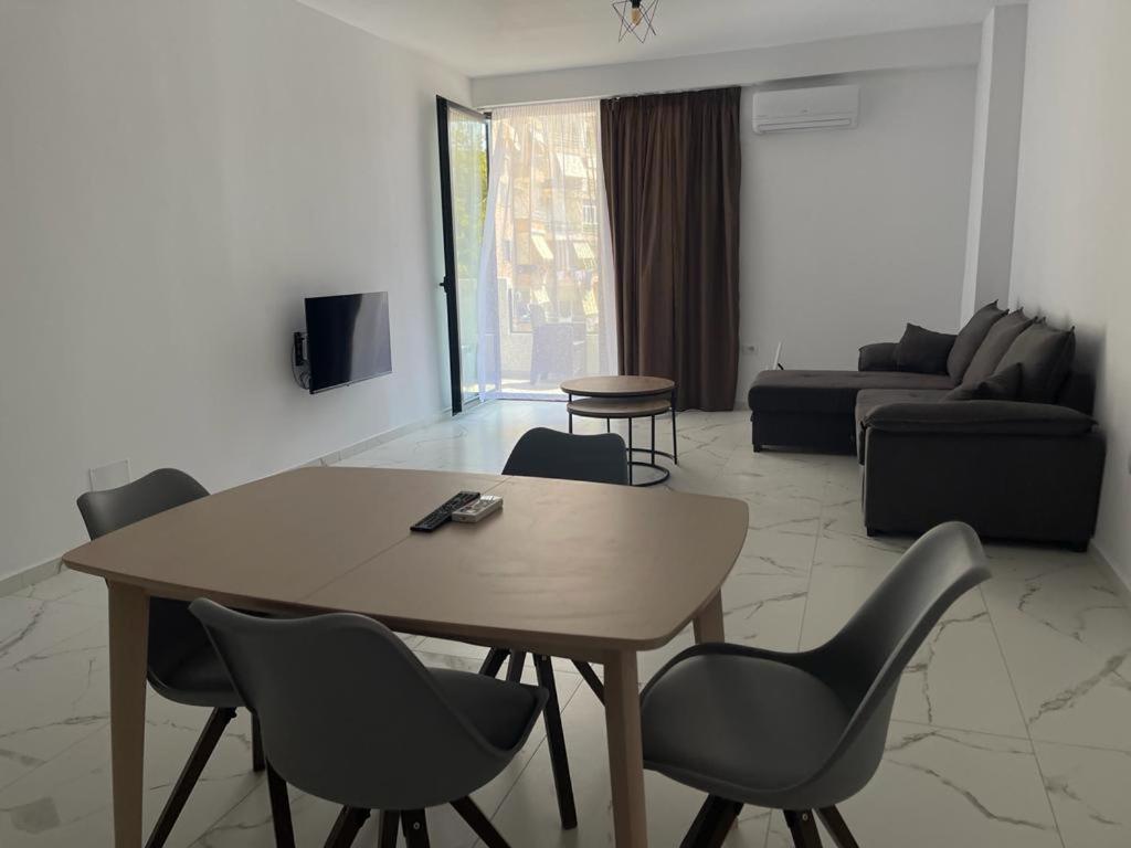 Sunrose Residences Sarandë Exteriér fotografie